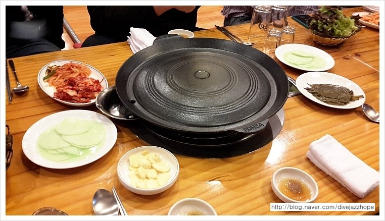 돈대감솥뚜껑삼겹살 이미지