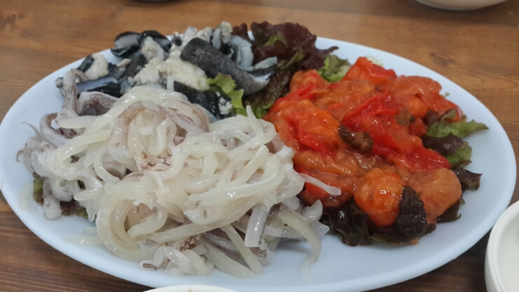 자매횟집 이미지