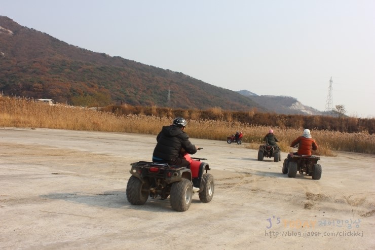 퍼니레포츠 이미지