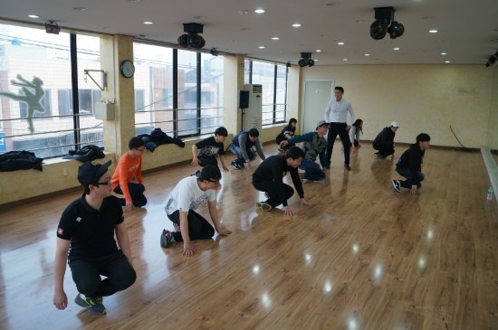 행복한댄스스쿨 이미지