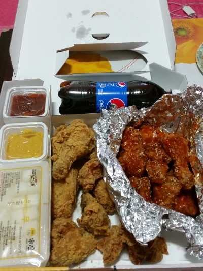 너랑나랑치킨 이미지