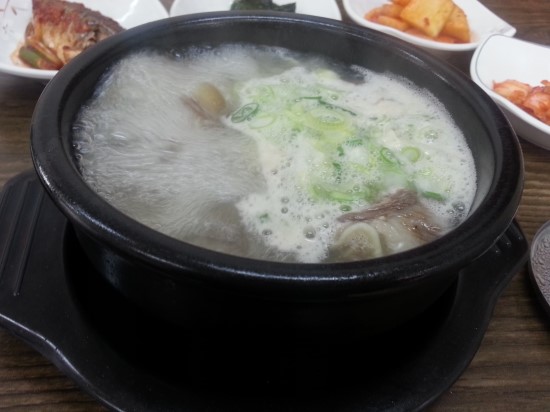 우렁소머리국밥 이미지