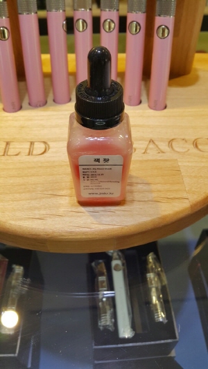 (주)퀸비 이미지