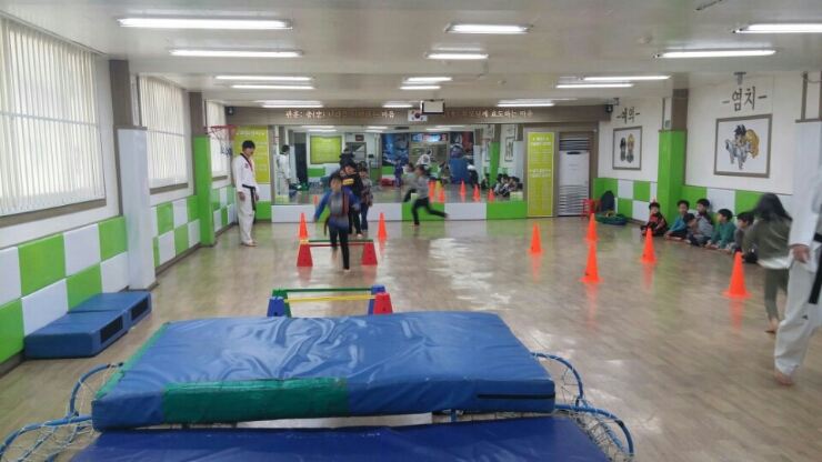 백두산경희대체육관 이미지