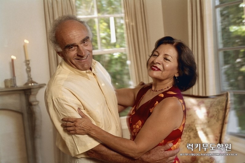 왈츠댄스스포츠학원 이미지