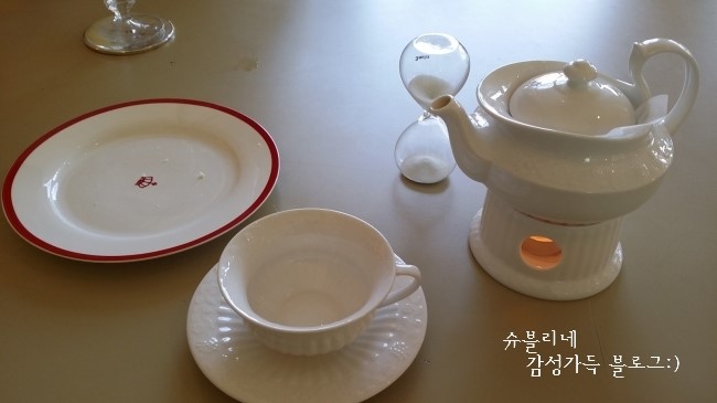 카페우아 이미지