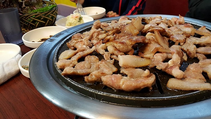 두둥실뒷고기 이미지