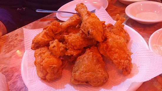 25시 호프 치킨 이미지