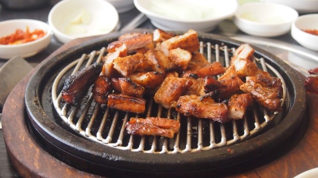 통돼지갈비 이미지
