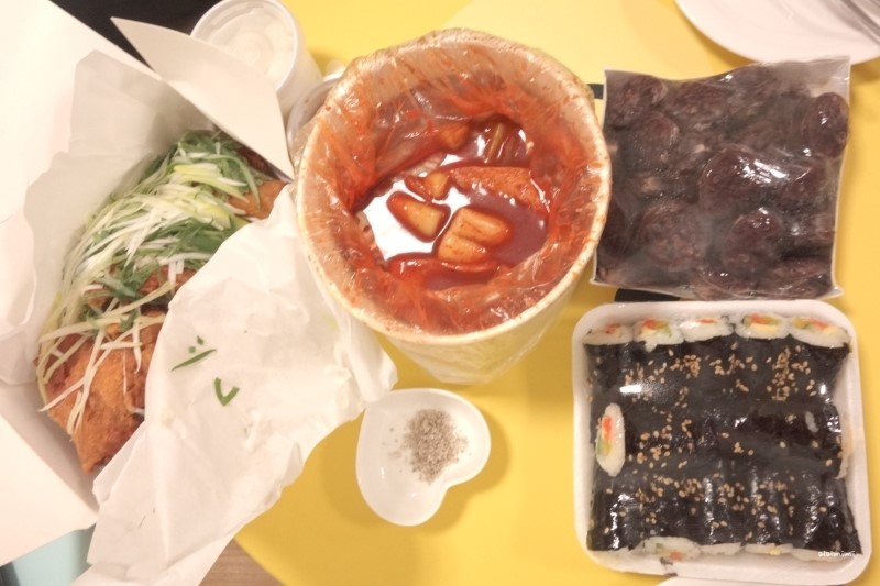 거농치킨 이미지