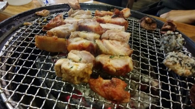 토담참숯닭갈비 이미지