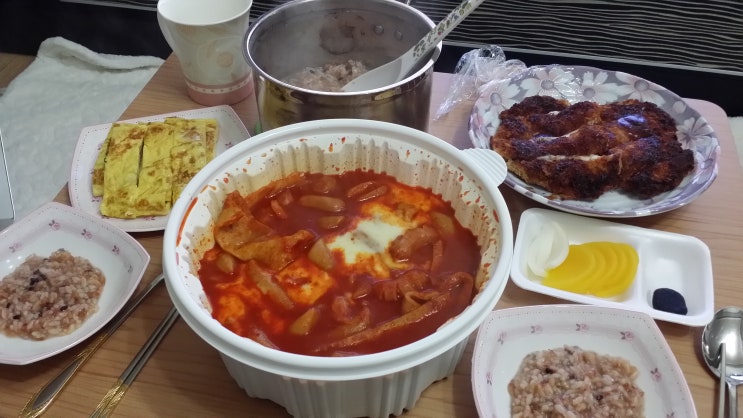 엽기떡볶이 이미지