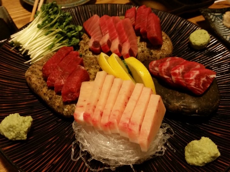 돌참치 이미지