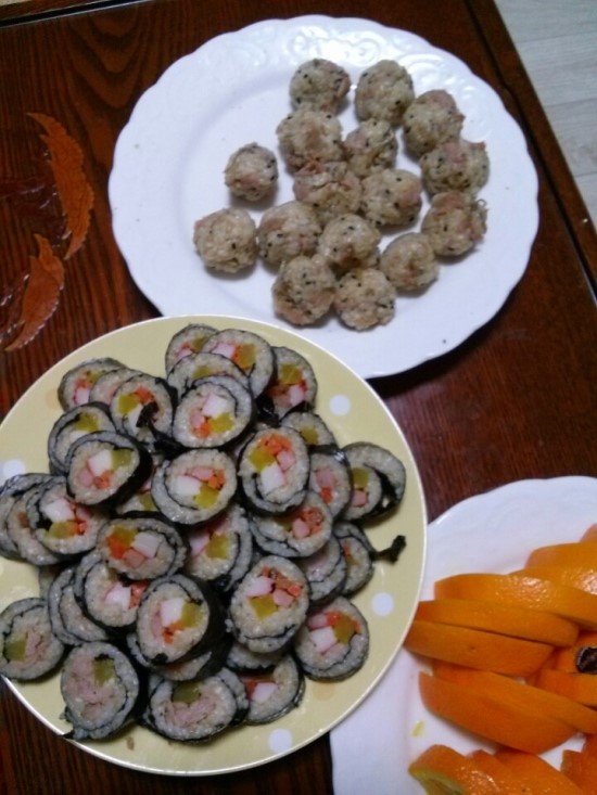 오렌지김밥 이미지