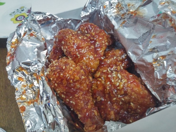 쌀통닭 이미지