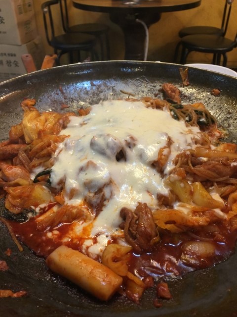 춘천무쇠닭갈비유황오리 이미지