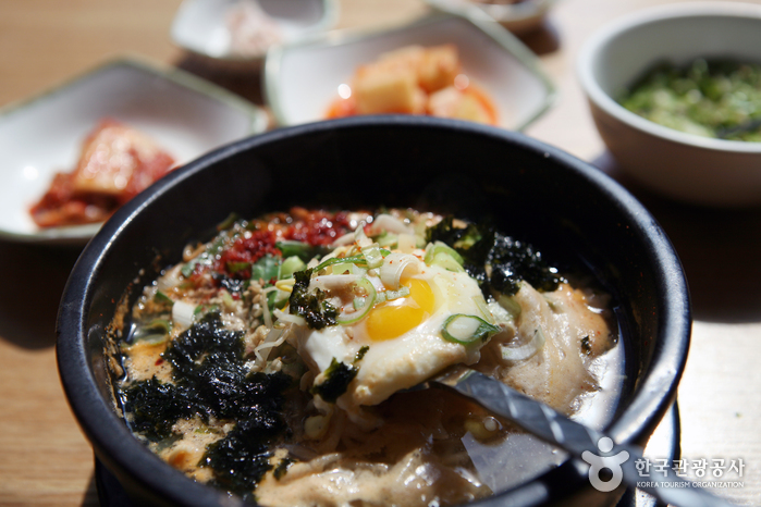 전주 진 콩나물국밥 이미지