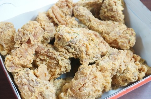 사라치킨 이미지