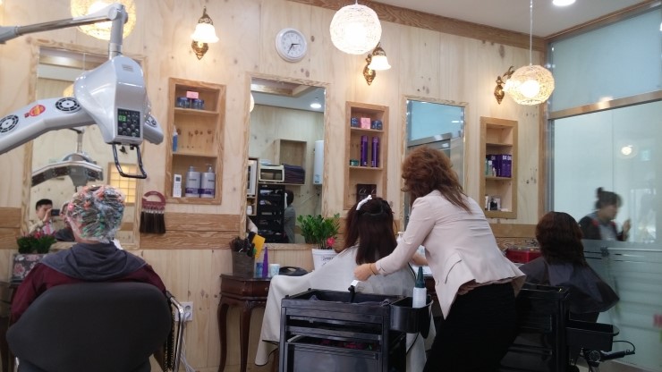 해피트리헤어샵 이미지