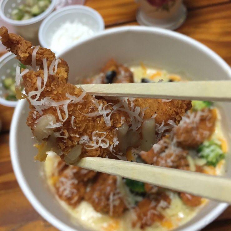 둥지치킨 이미지