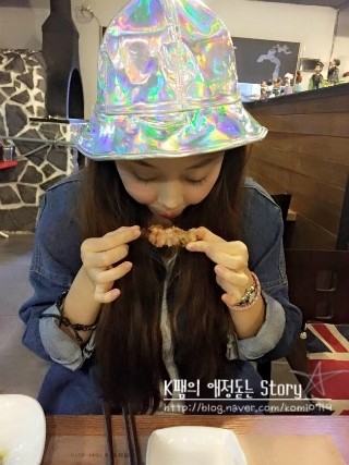 화덕에통채로구운족발화통족발 이미지