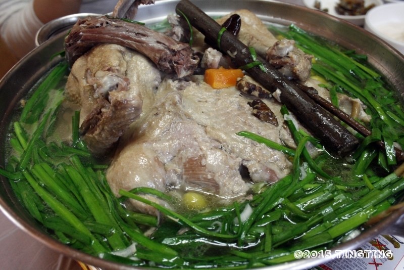 산골백숙 이미지