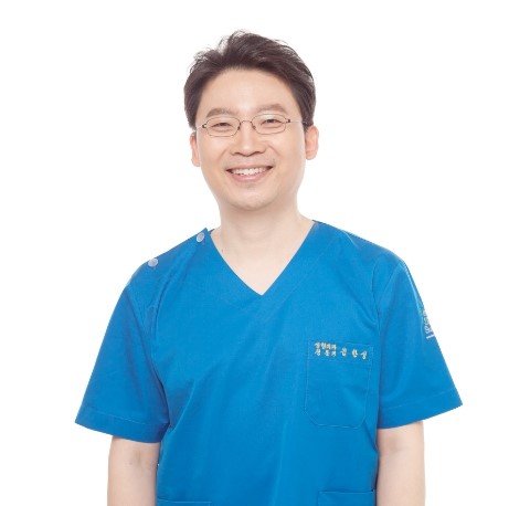 김한성성형외과 이미지