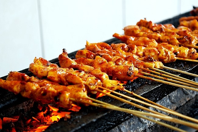 서민숯불꼬치 이미지