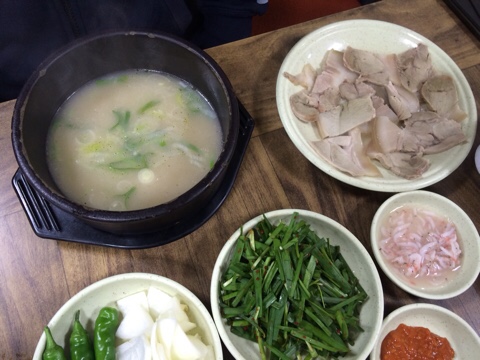 장수돼지국밥 이미지