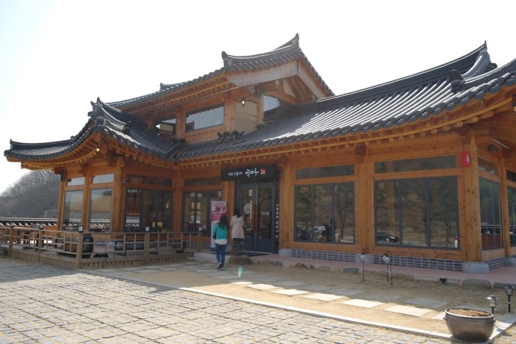 한옥주유소 이미지