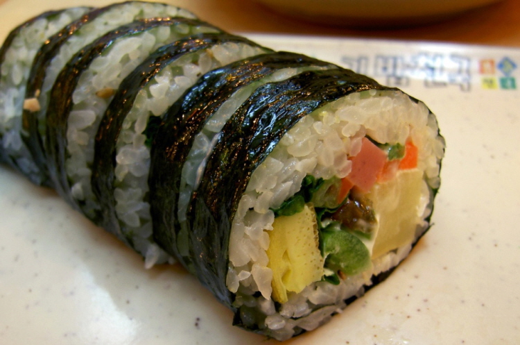 김밥먹을래 이미지