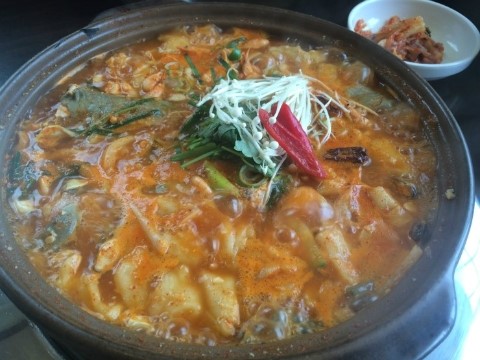 강변메기매운탕 이미지