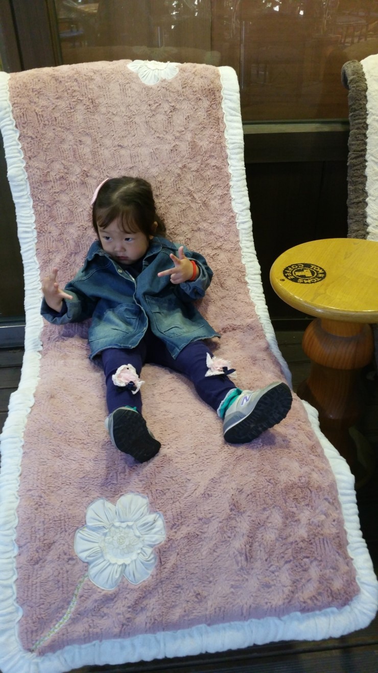 탐앤탐스(외부) 이미지