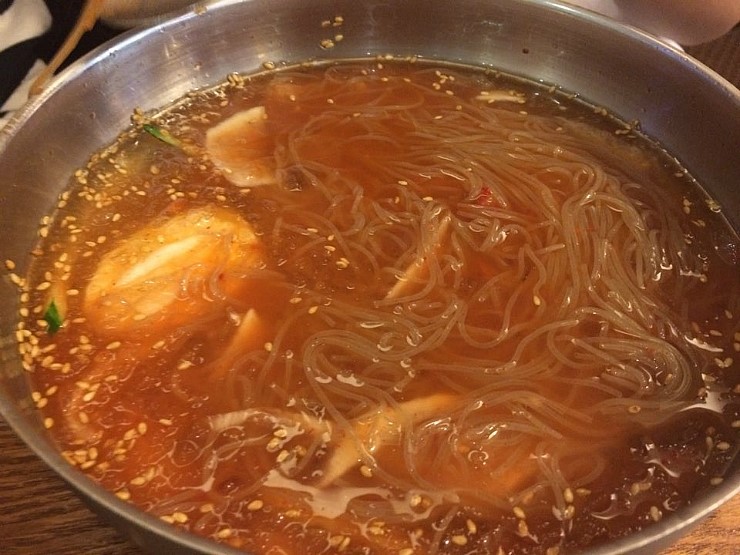 육쌈냉면 이미지