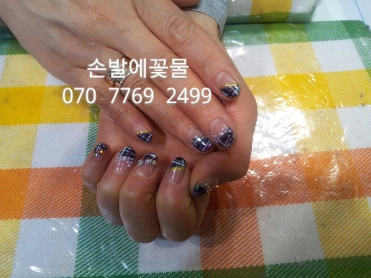 손발에꽃물 이미지