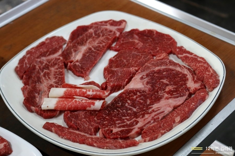 강가에푸줏간 이미지