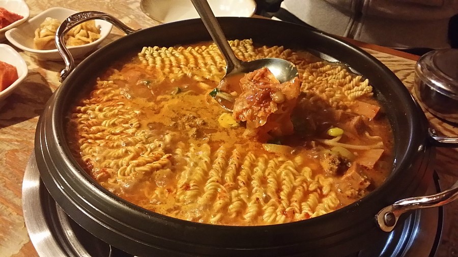 흥부부대찌개 이미지