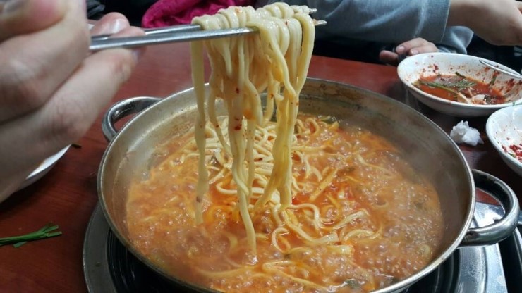 부부닭한마리 이미지