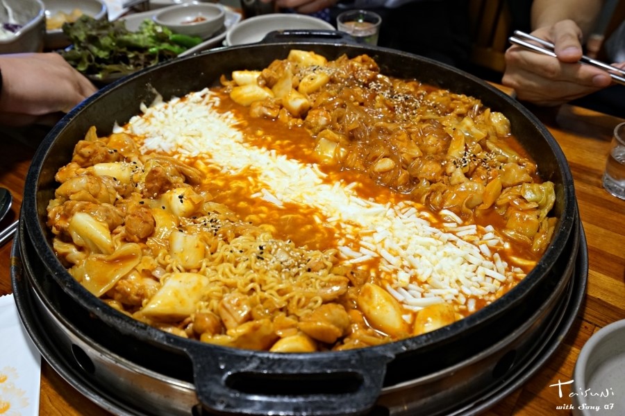 고수닭갈비 이미지