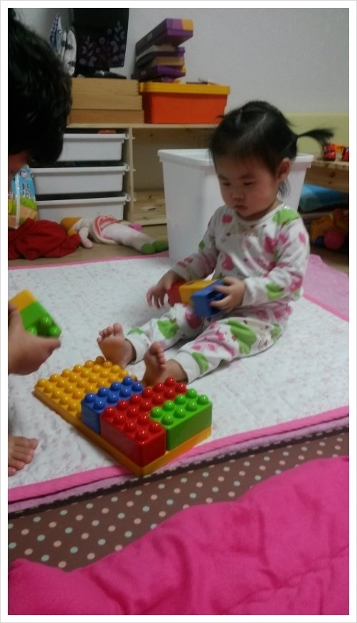 블럭놀이 이미지