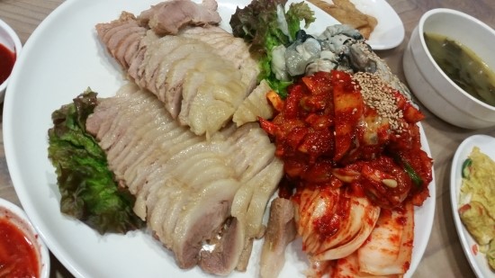 허성준족발보쌈 이미지