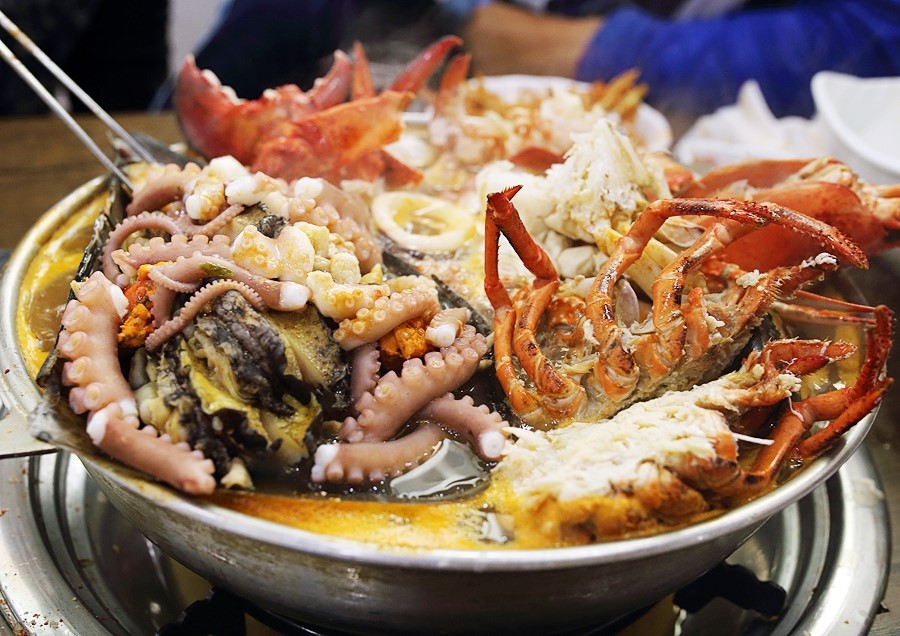 부산해물탕 이미지
