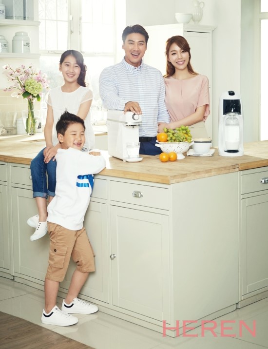 훼미리정수기 이미지