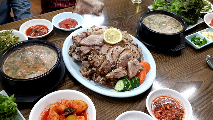 시장왕족발 이미지