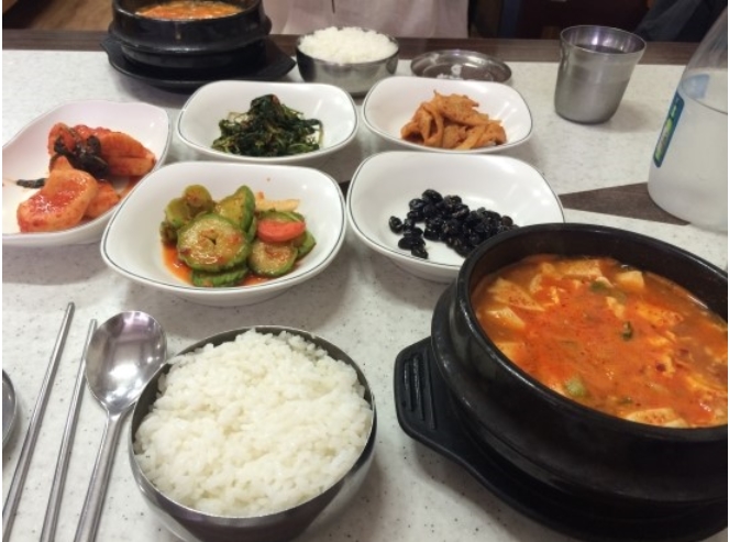시골밥상 이미지