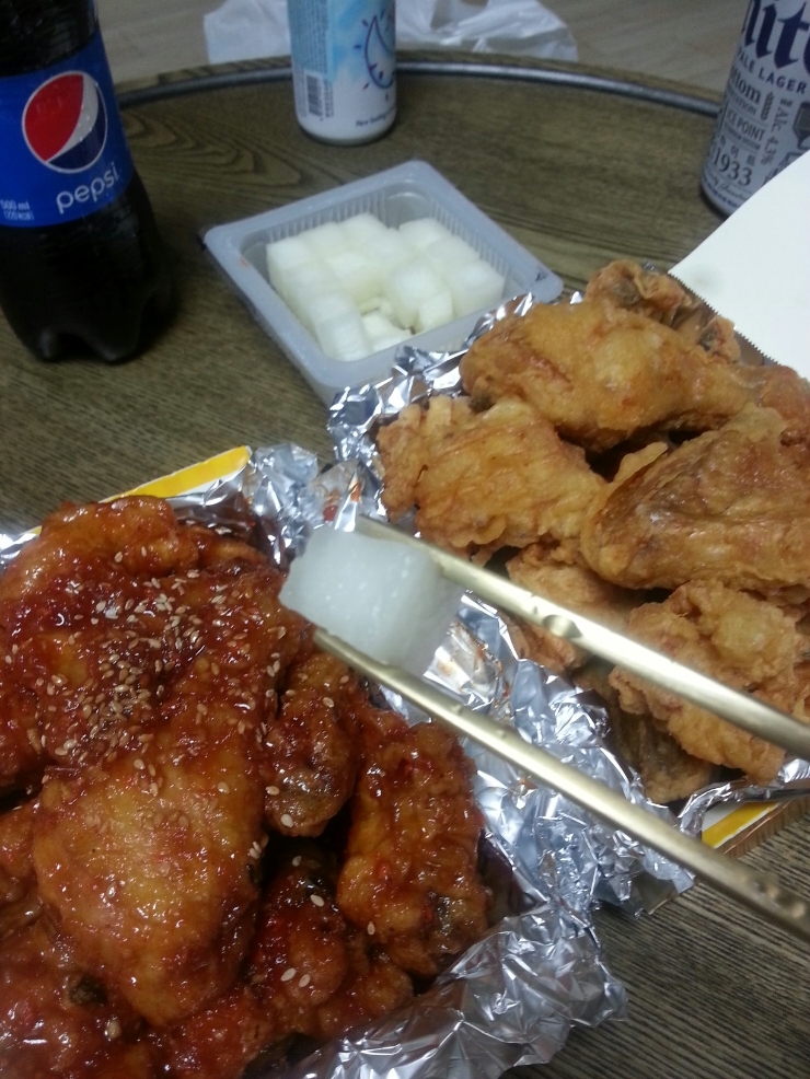 치키치키통닭 이미지