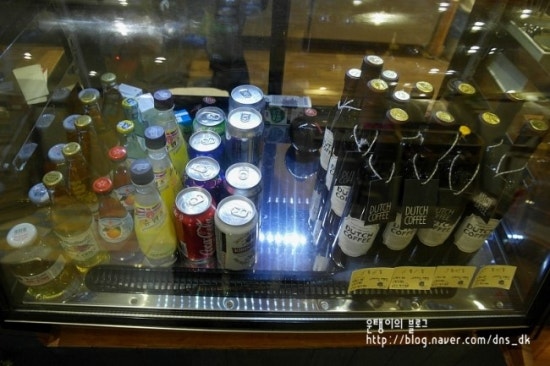 딜쿠샤커피 이미지