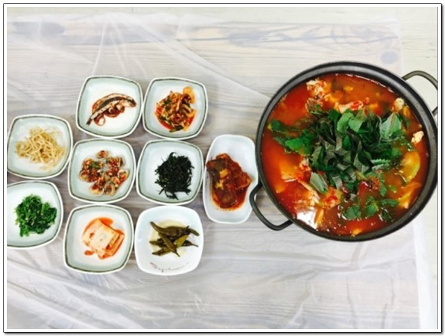 수산시장막썰어횟집 이미지