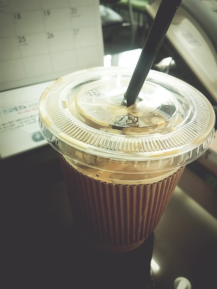 밸리;커피집 이미지