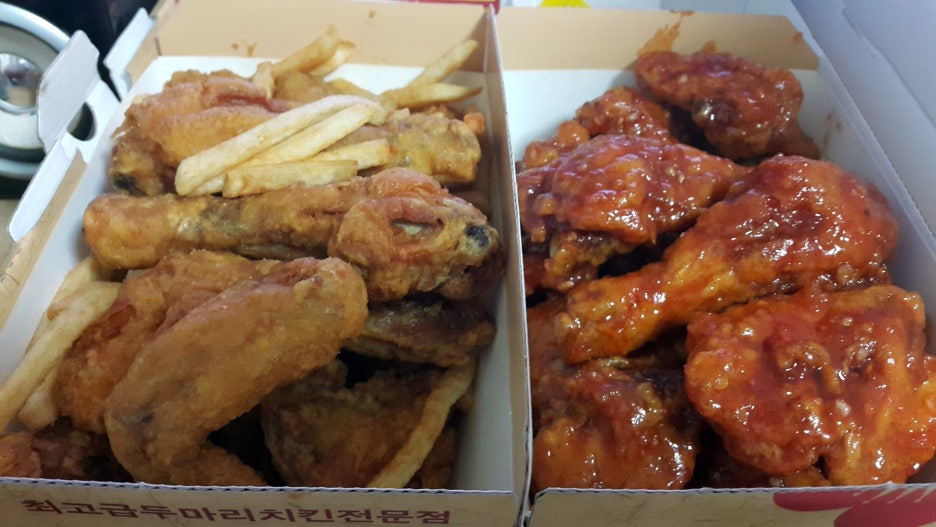 왕애두마리치킨 이미지